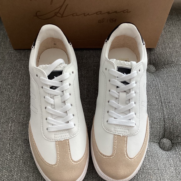 Vintage Havana Crisp Sneaker (Women), size 8 - Picture 8 of 12